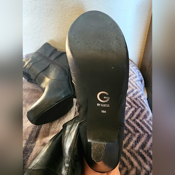 Guess Knee Height Black Leather Platform Boots - Picture 6 of 8